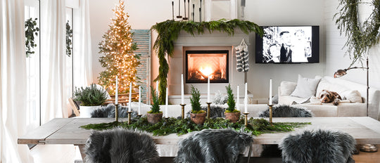 Creating a Simple Rustic Christmas Home
