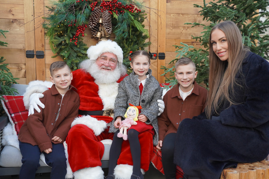 Photos with Santa December 13th